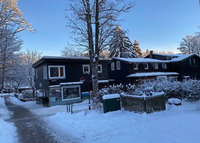 Pavillon Am Kurpark - Zentral, Ruhig, Familienfreundlich - Mit Balkon, Parkplatz Und Inklusive Waeschepaket