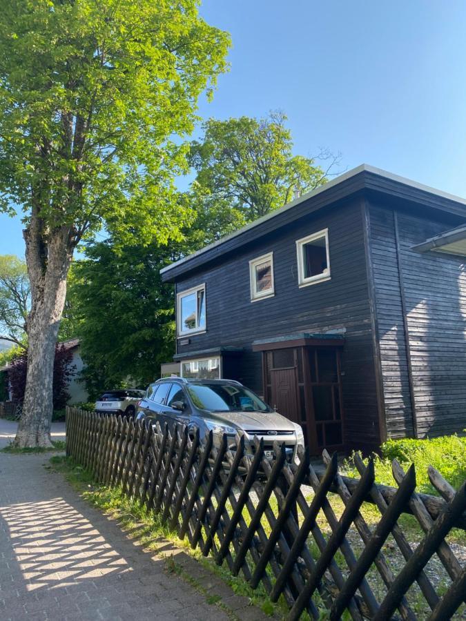 Apartment Pavillon Am Kurpark - Zentral, Ruhig, Familienfreundlich - Mit Balkon, Parkplatz Und Inklusive Waeschepaket