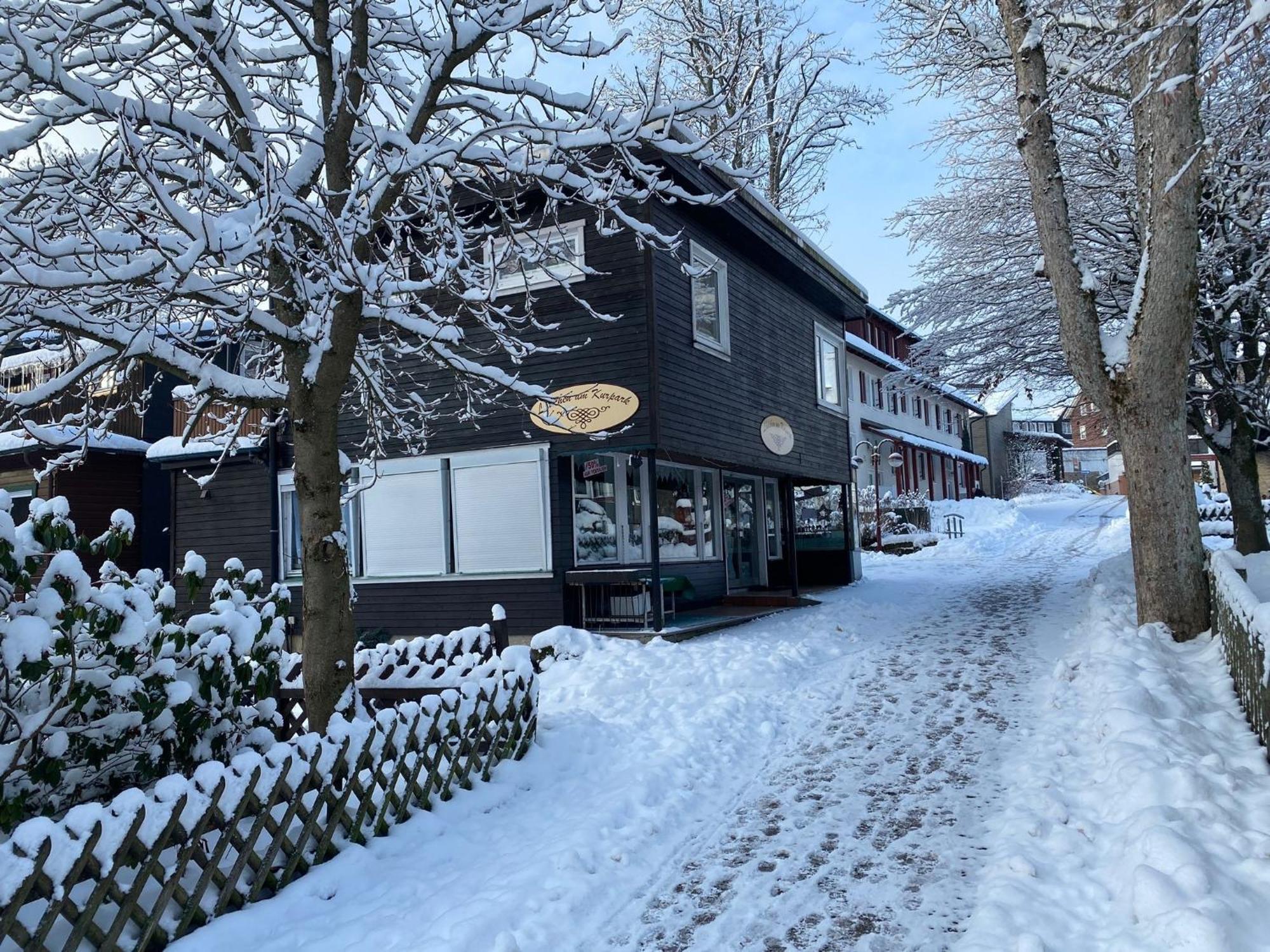 Pavillon Am Kurpark - Zentral, Ruhig, Familienfreundlich - Mit Balkon, Parkplatz Und Inklusive Waeschepaket Apartment *